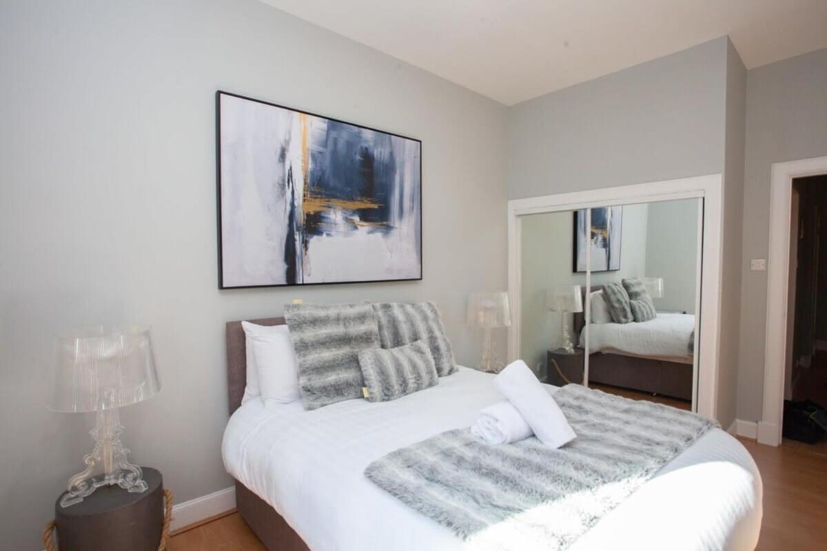 Modern And Refurbished Flat In Merchant City 글라스고 외부 사진
